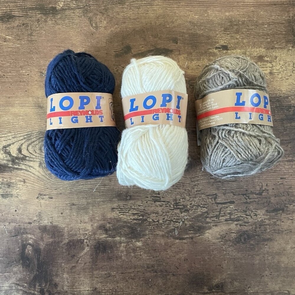 Vintage Reynolds Lopi Light Yarn 3 Skeins Icelandic Wool Gray Ivory Navy Blue